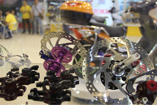 唐澤車(chē)閘亮相南京展